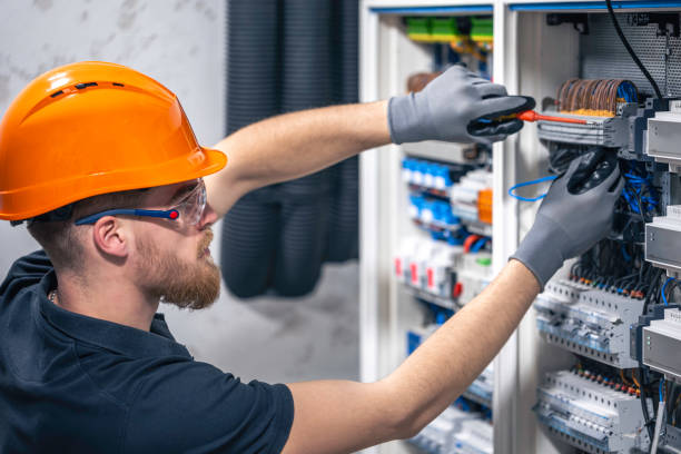 Best Circuit Breaker Repair  in Monessen, PA